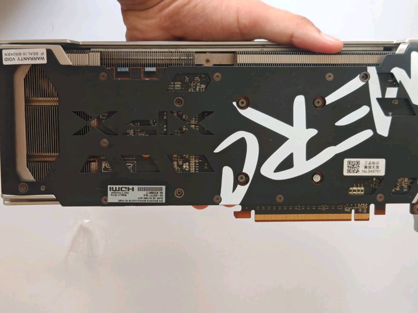 عنوان بغداد توصيل متوفر 
Xfx6700xt 3fan merc