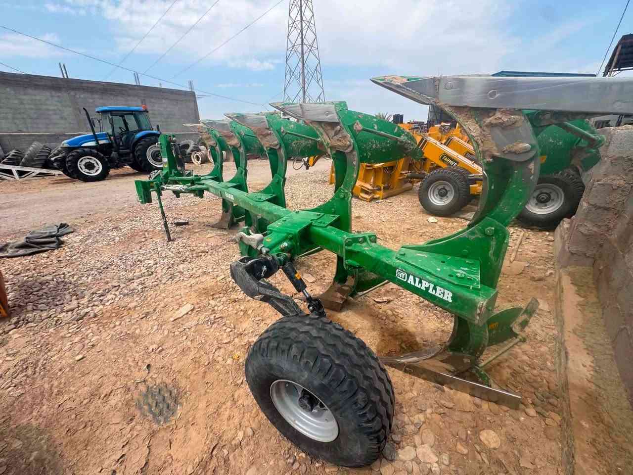 للبيع | فدان قلاب خماسي ALPLER
🚜 فدان قلاب خماسي ALPLER التركي
🇹🇷 صناعة تركية – درجة أولى

🔹 موديل 2026
🔹 مشتغل فقط 200 دونم
💰 السعر: 85$ وبيه مجال

📍 شركة الحاج عمار جباره الشمري
📍 واسط – الزبيدية

📞 للاستفسار:
***********
***********
