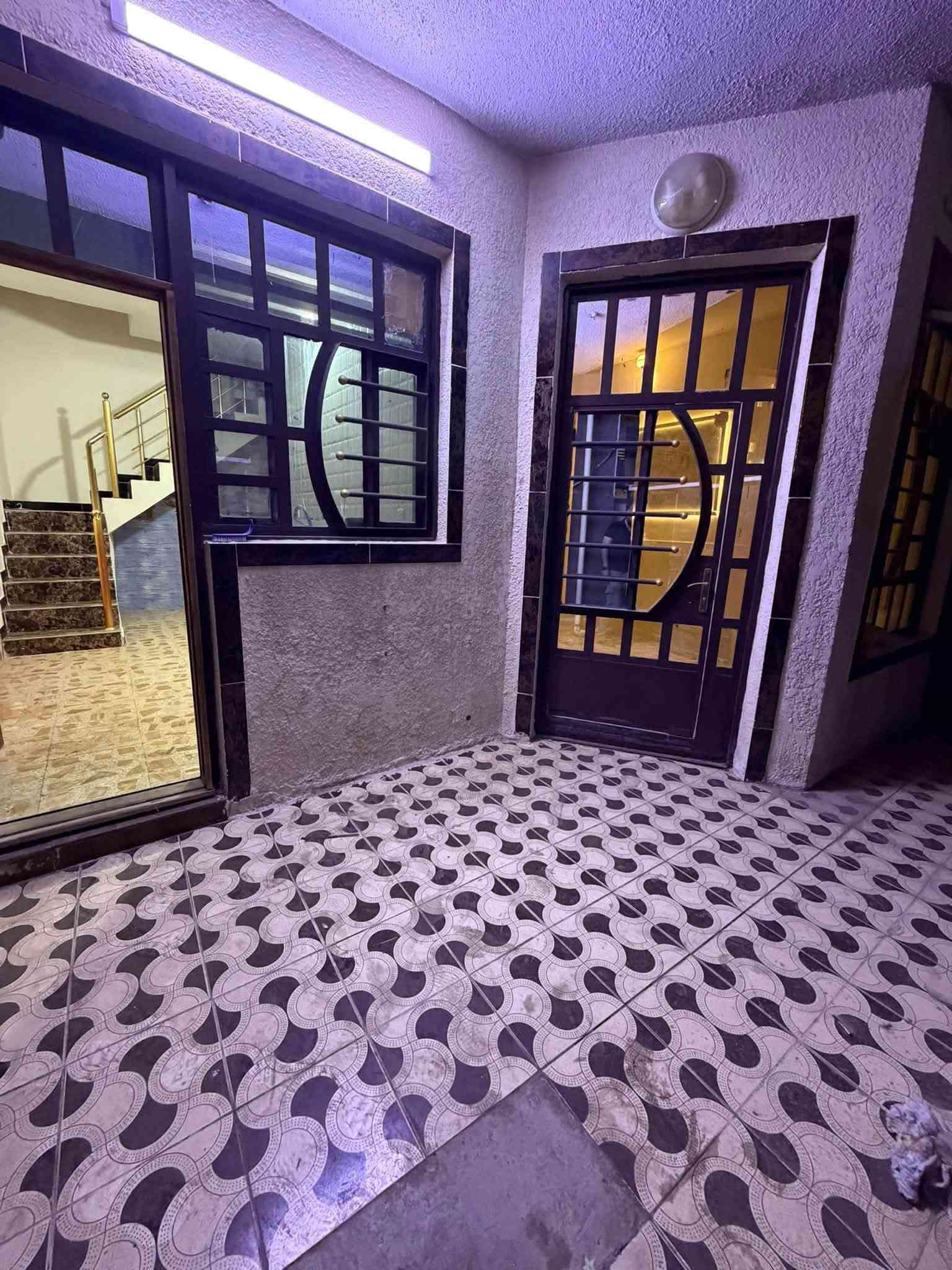 مشتمل ٥٠م • غرفتين • حمامين