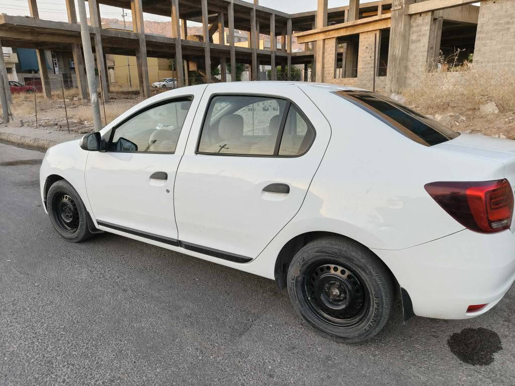 ڕینو مۆدێل 2019 گێڕو مەکینەو تەبرید بەشەرت بێ مەسرەف یەک پارچە بۆیاخە بێ ناو گرتن سەنەوی پلاستیکی خوار وەکالەشی لەگەڵایە سعری 56 معامەلەیکی کەم 
#  ***********  # دار بنديهكان, السليمانية
