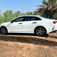٢٠٢٣ • ٨٨٠٠٠ كم • جلد اسود