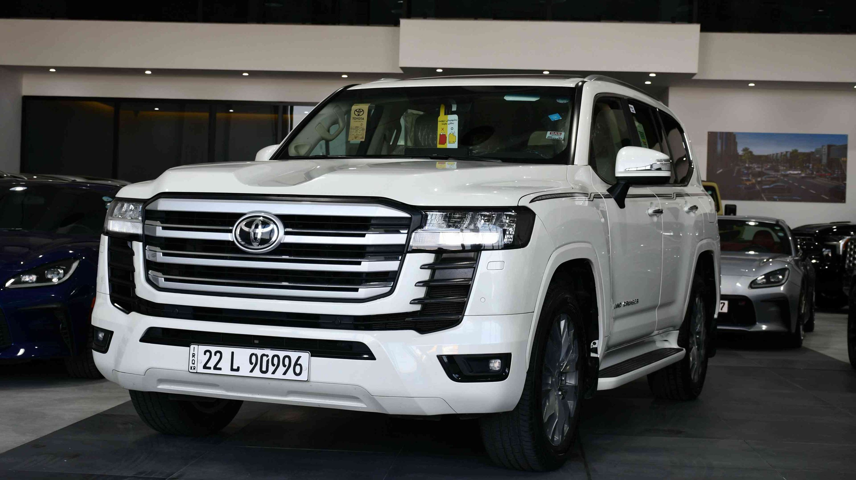 � للبيع | Toyota Land Cruiser GXR 2023 Twin Turbo لاندكروزر موديل 2023 وارد شركة جيهان – العراق 🇮🇶 فئة GXR Twin Turbo ✅ ضمان الشركة ✅ الممشى: 73,000 كم ✅ السيارة بحالة ممتازة 🔧 يوجد مكان صغير جداً تعديل PDR 💰 السعر: 618 ورقة 📞 للتواصل والاستفسار: ***********
