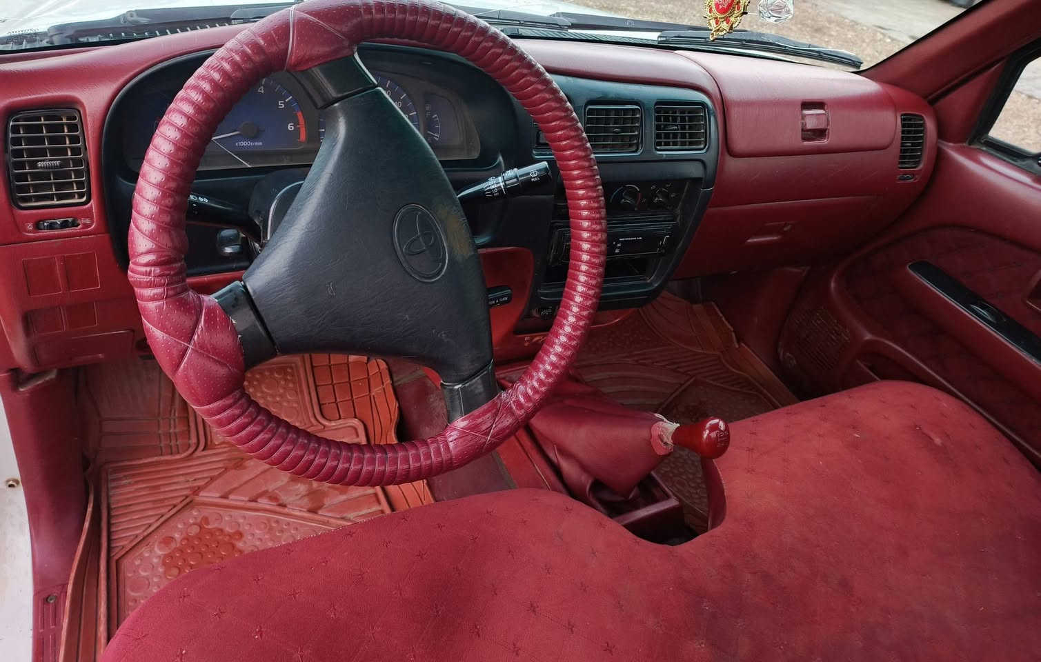 السلام عليكم بيكم جمره 2002 جيل اكس مكفولاه كير محرك اكسل عل وضع الشركه  الستفسار ع الرقم ‏‪***********‬‏
