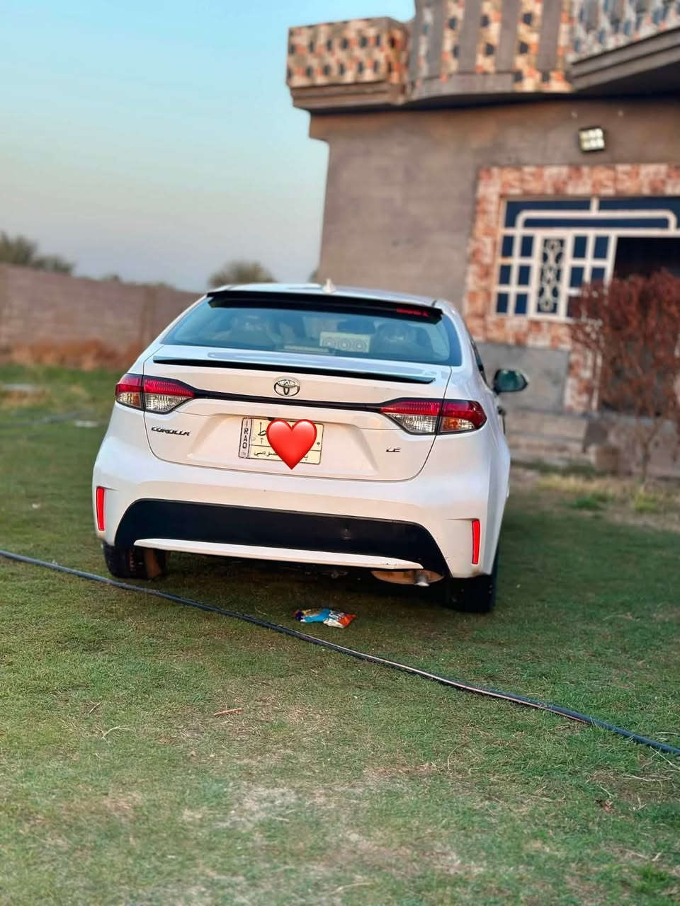كورلا موديل 20 وارد امريكي 

لون ابيض 

رقم بغداد بسمي 

مكيمه 1800. Le

عداد المسافه 103 كم

حادث امريكه بنيد وجاملغ جهت السايق
مبدلات 

محرك صدر تبريد تايرات باتري ومدوشمه جلد موروني قبل شهرين كله فول 

السعر135$ وبيه مجال بسيط 
مكاني ابوغريب الزيدان 

التواصل هاتف 📞 ***********///***********
