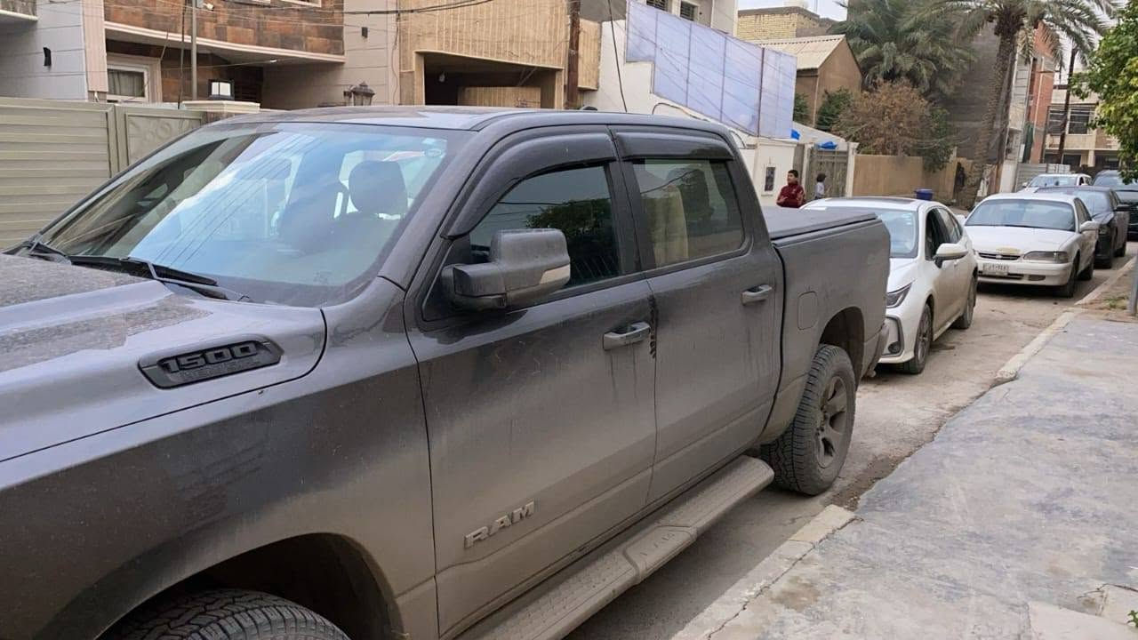 دوج رام • سبايدر أسود • تعتيم 65%