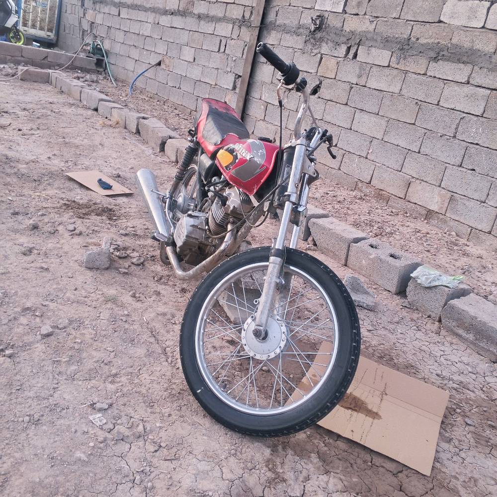 اسلام عليكم شباب سافان 5كير للبيع الدراجه محرك خير من الله شلعه فول السعر175شراي بيك خير وتدلل العنوان بغداد الشرطه الخامسه 
***********