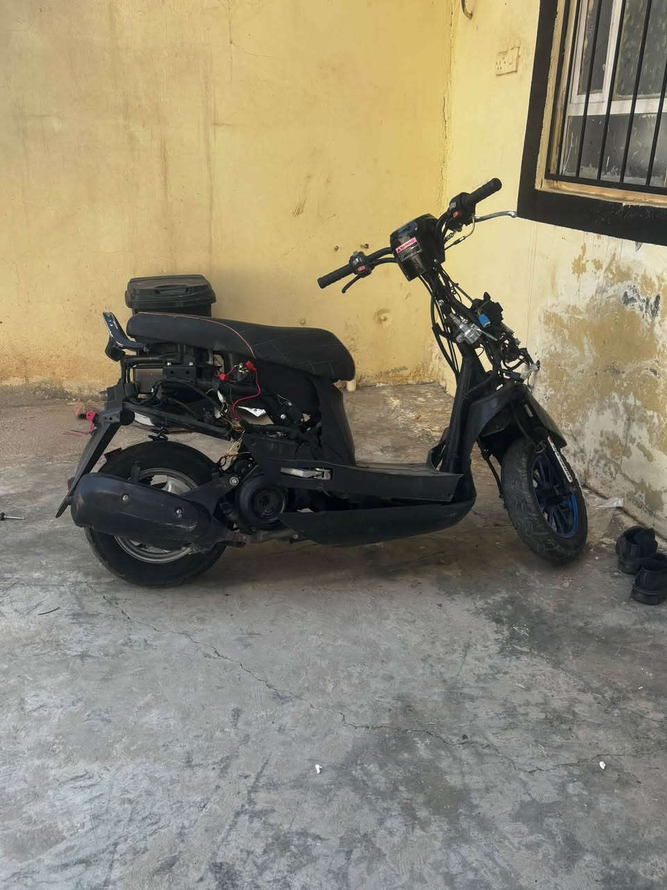 بس نار مابي  البيع
***********
سعر ١٢٥ ألف
