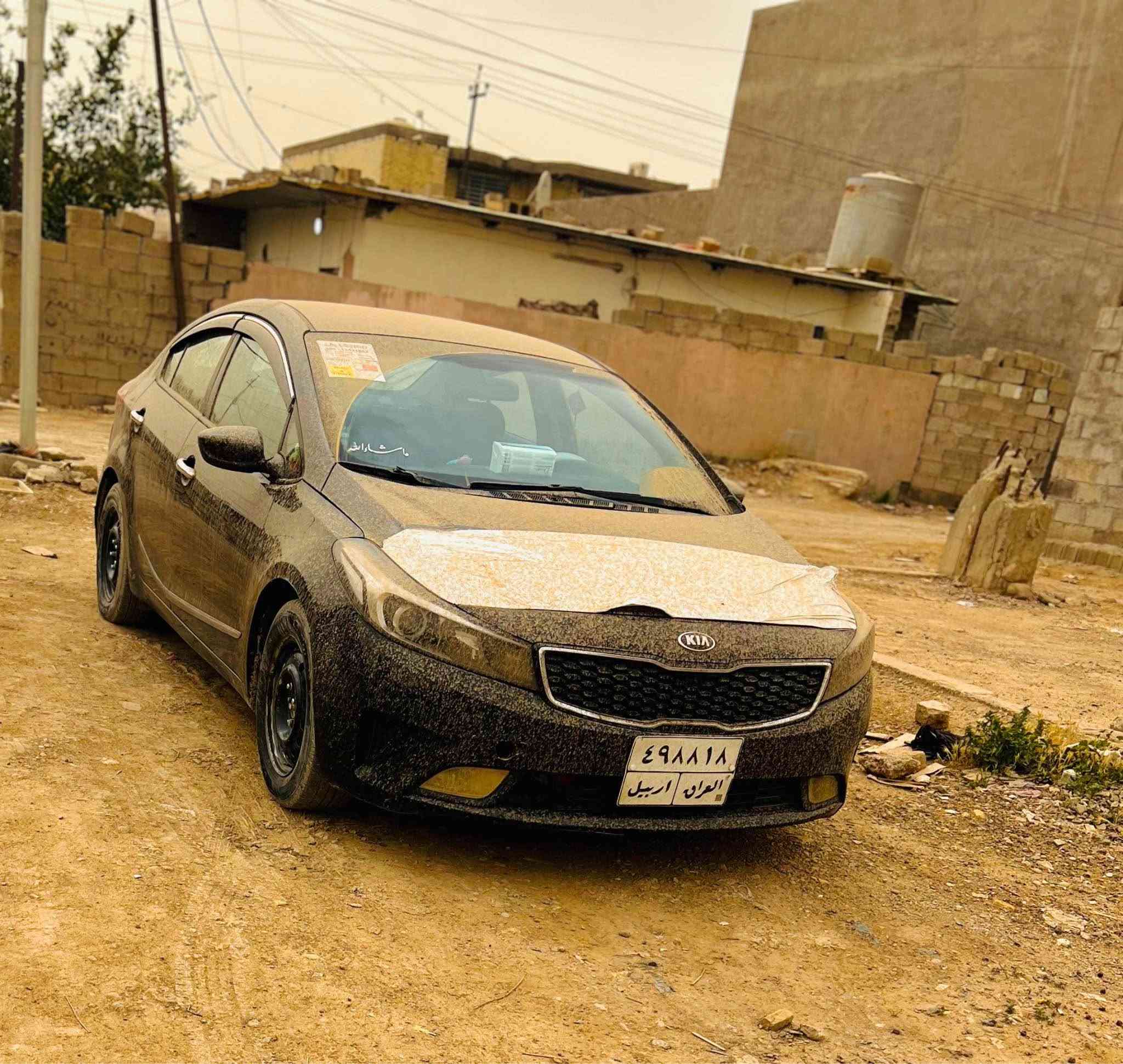 سيارة شادلها مكينة جديدة سيارة جاهزة تايرات نضيفات لايتات صدر نضيف مواصفات المعروفة بسم شركة عندي وكالة بيها
رقم تلفوني ***********
بكانها بغداد الزعفرانية 
حادثها جاملغ الأمامي مال وبيها صبغ بابين السيارة بيها 3قطع صبغ بغداد, العراق

