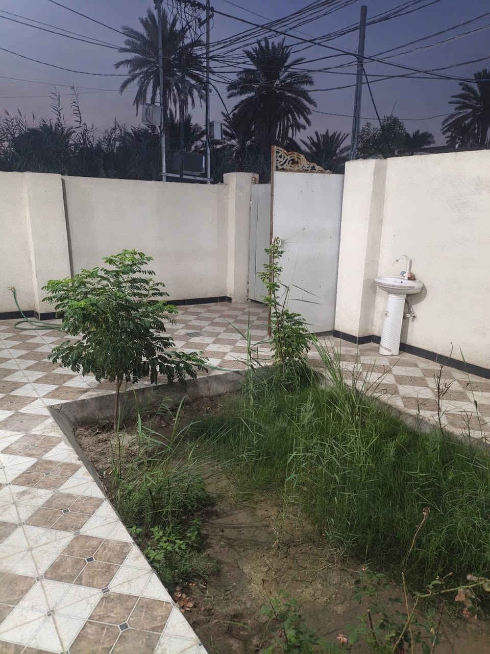حي المتنبي • ٢٠٠م • طابو زراعي ٢٥