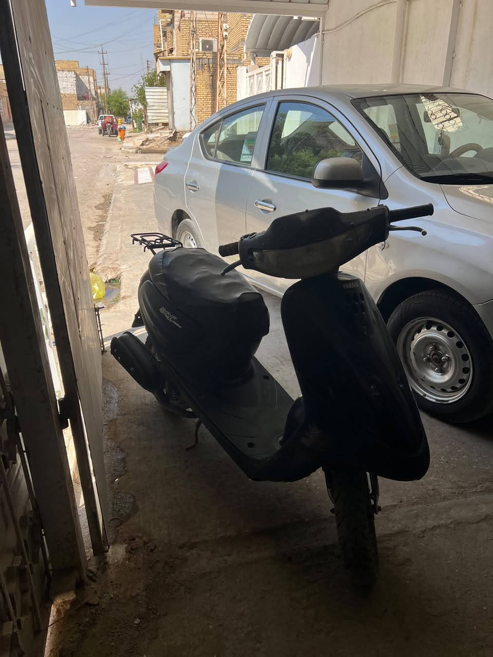 منغولي فحل خطين قفل اكسن دراجه جديده ونضيفه حيل ما عوزه اي شي فقط لايت امامي وسعره مناسب 200 وبيه  مجال قليل مستعجل ع بيع *********** لا تراسلني ع فيس ناصريه مركز
