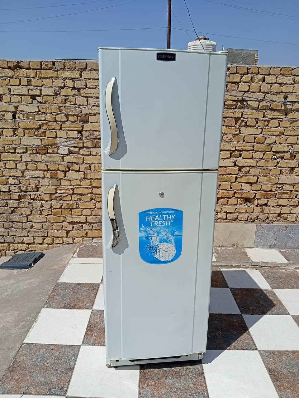 السلام عليكم يوجد ثلاجه كانكور للبيع المكان بابل القاسم الاستفسار عله ***********

