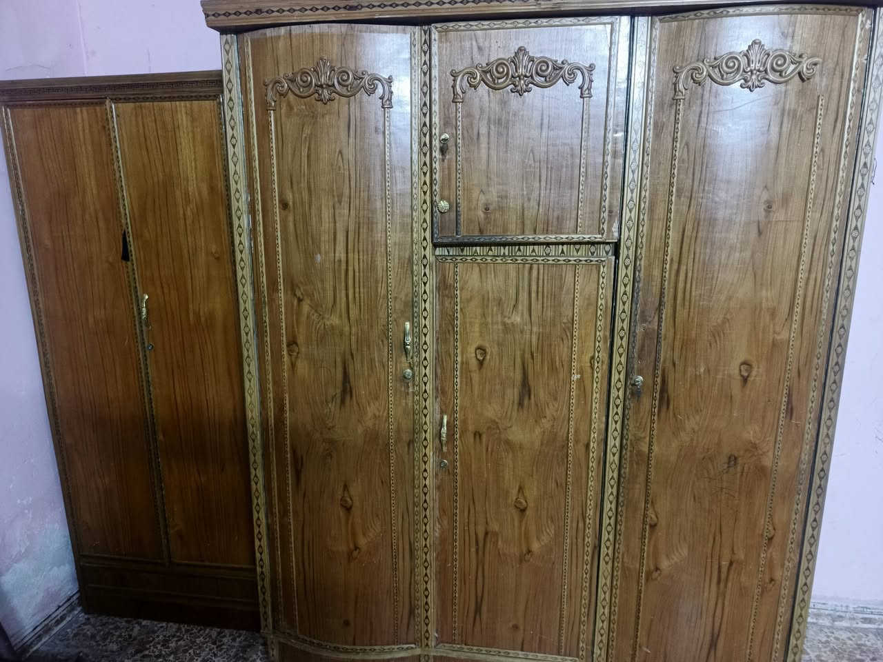 غراض للبيع قيم وخذ العنوان الدوره *********** وتساب
