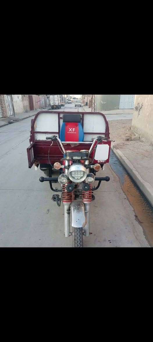السلام عليكم
ستوته موديل 19 للبيع 
محرك موديل 19 نضيف 
ويرمنيه شغاله نكره سلف 
شاصي مضروب باج 
السعر مليون 150 
الاستفسار اتصل على ارقام 
*********** كورك
