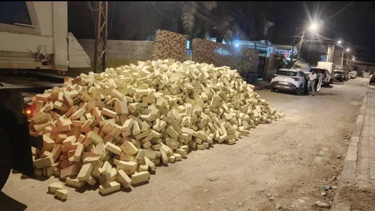 تجهيز الطابوق الاصلاح 4000 طابوقه شرط الحساب التواصل على هذا الرقم. ***********

نص مكتوب في الصور:
- ***********