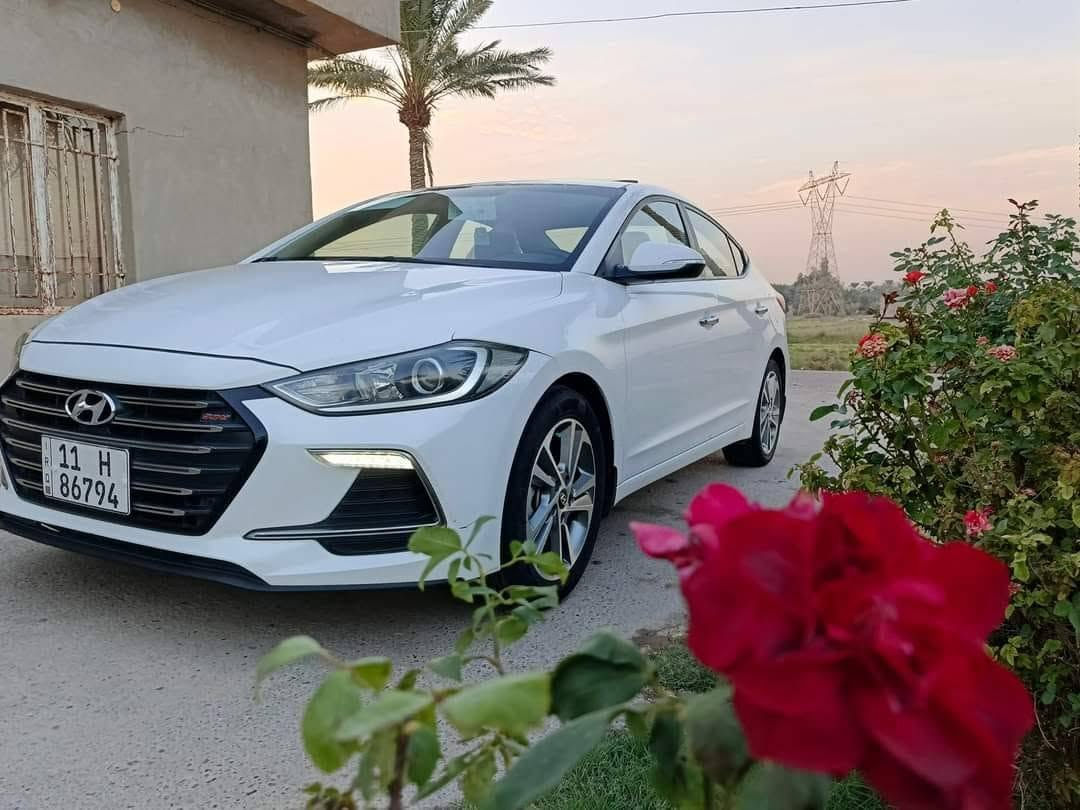 اللنترا سوبر موديل 2018 رقم بغداد بأسمي فول مواصفات مكفوله بيها شبر بارد فقط ماشيه 117 سنويه جديده عنوان كربلاء الهنديه *********** سعرها 153$وبيها مجال بسيط
