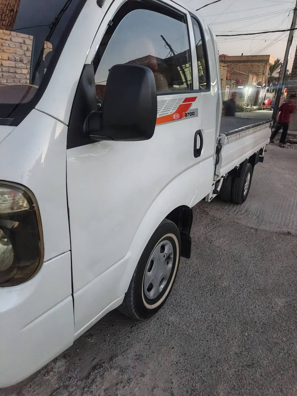 السلام عليكم كيه بنحو موديل2015 مكفول شاصي رأت صبغ قليله محرك كير شاصي مكفول لاتبخير ولاتنقيص رقم بصره انكليزي السعر٩٦ وبيهه مجال لشراي تليفون ***********مكان قلعة سكر
