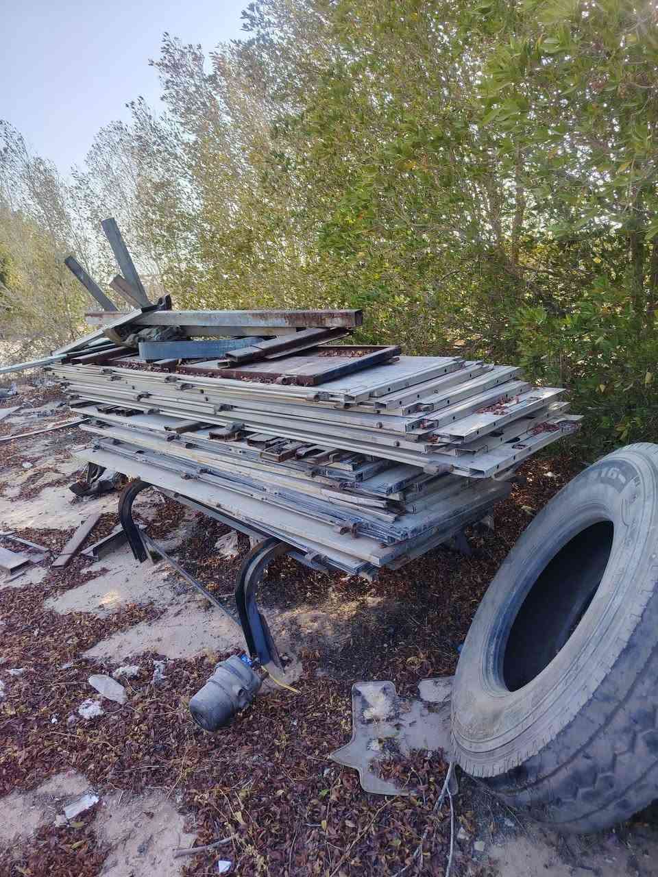 اجنابات للبيع مال اوروبي 13 و60 الطول مضبوط زائدا للعلو 61 اجناب والثاني 80 ***********

