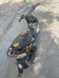 مكينه شغاله بي نار بلك مابيهه كاطعه ناريه عل حطتهه كوم حديد اكرر مكينه...