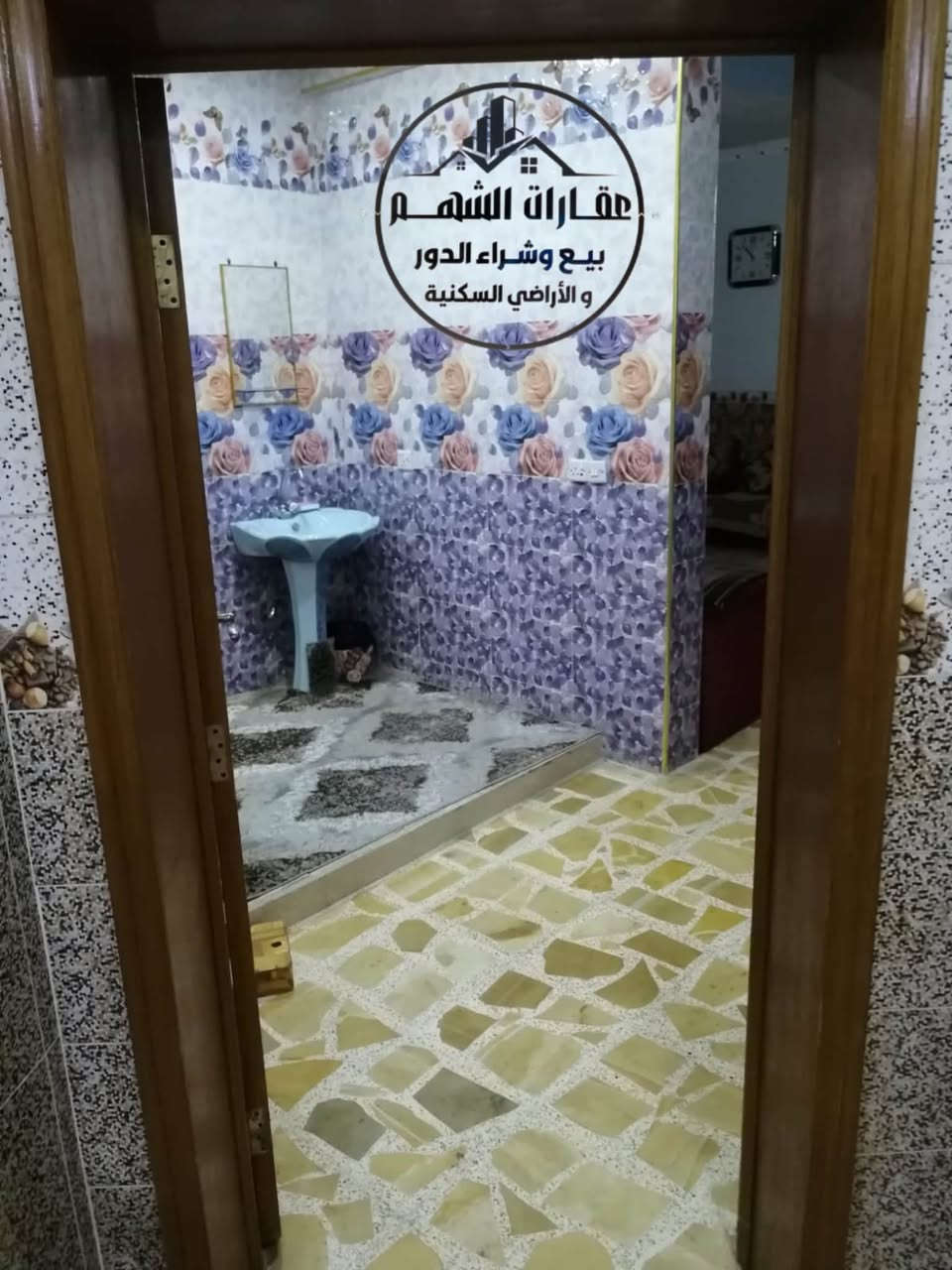 البيت المساحة الكلية ٣٢٥ م (دار للبيع )
بالسند ٢٩٥ م؛؛؛؛؛ البيت بحي الزراعة؛؛؛ طابقين؛؛؛ بناء ٢٠١٨؛؛؛ شارع ٢٠ م؛؛؛واجهة ١٤ونص م؛؛؛ مدخل حي الزراعة الرئيسي قرب مسجد ابي ايوب الأنصاري؛؛؛ 
يحتوي على ٤ غرف نوم؛؛؛ واحدة من الغرف سويت؛؛؛؛ ٤ حمامات؛؛؛ صالة داخلية كبيرة ٩*٥-٥م؛؛؛؛؛واستقبال كبير ومطبخ حار وبارد؛؛؛؛؛ يحتوي على ٤ مناور ومخزن كبير؛؛؛؛؛ السطحين شتايكَر؛؛؛؛؛ للإستفسار 📞 (***********)عقارات الشهم
