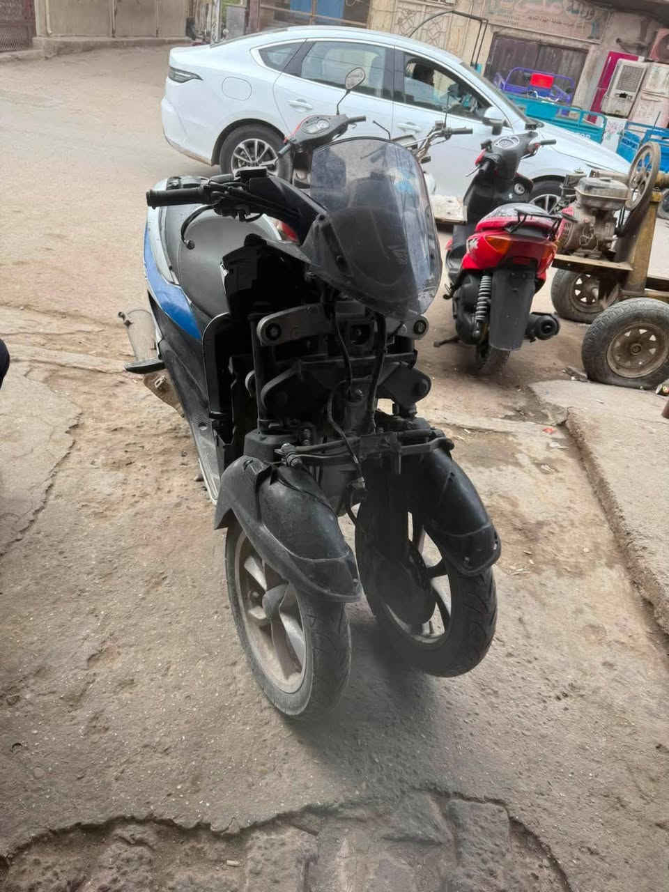 تراي ستي ياماها محرك 125cc
السعر 525 
نقصها دبل خلفي تبديل و كفرات اماميه

دراجه خير من الله
الشلعه والمعدل
ومحرك اخرس
كهربائيات شغاله

***********
واتساب
