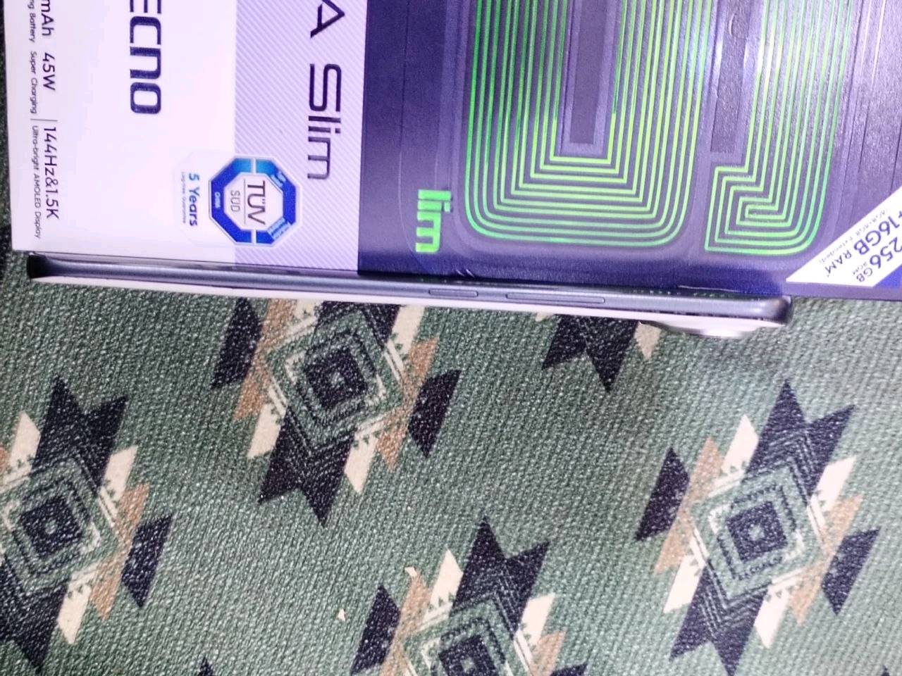 بوفا سلم 5G • ٢٥٦ جيجا • بطارية ٩٩٪