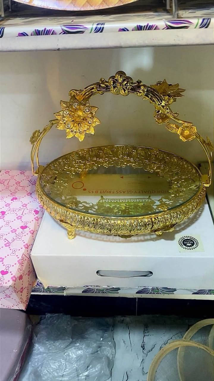 بيت الأسرة • مضيفه مذهب • رمادي شارع عشرين