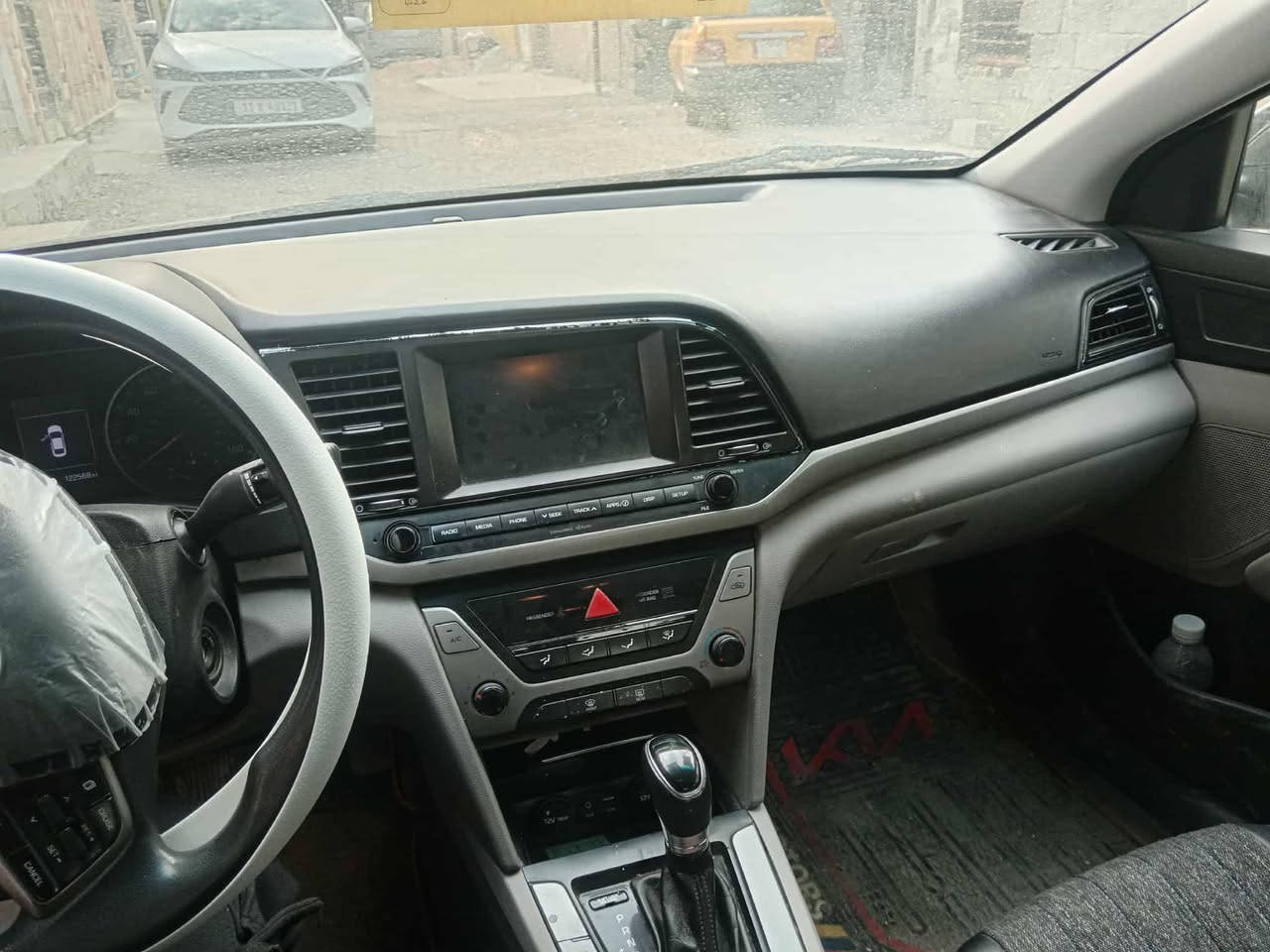 سلام عليكم
النترا ١٨ امريكي خصوصي بيها صبغ حزام
سياره خير من الله
تايرات وباتري جدد
حساسات رادار ٣٦٠ درجه
سيارة جاهزه
منظومه زنون
سعرها ١٠٠ وبيها مجال
*********** اتصال بي واتساب
