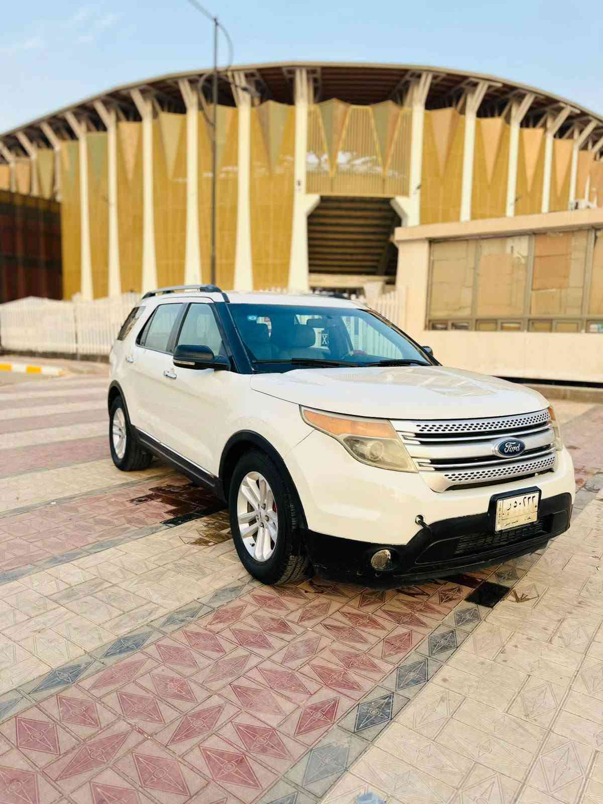 أبيض صدفي • ٢٠١٢ • حادث