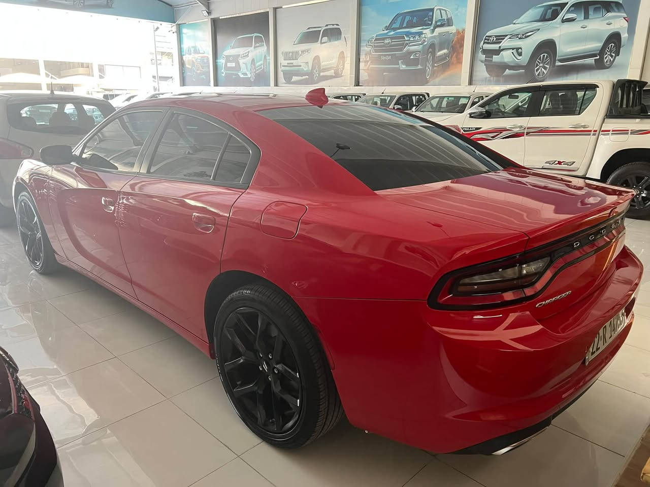 جارجر 2023  sxt  احمر متغير 
مكينه 3600 
بدون صبغ بدون تبديل بدون ارباك 
ماشي 65 الف 
كتاب تضليل 80 ‎%‎ جديد 
رقم جديد تحويل او وكاله 
العنوان اربيل شارع 100 
بيه 3 مكانات بارد فقط 

***********
