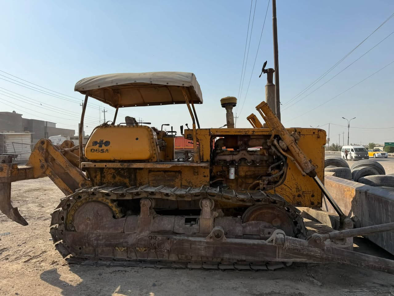 للبيع بلدوزر كوماتسو بغداد ناحية الوحدة ***********
