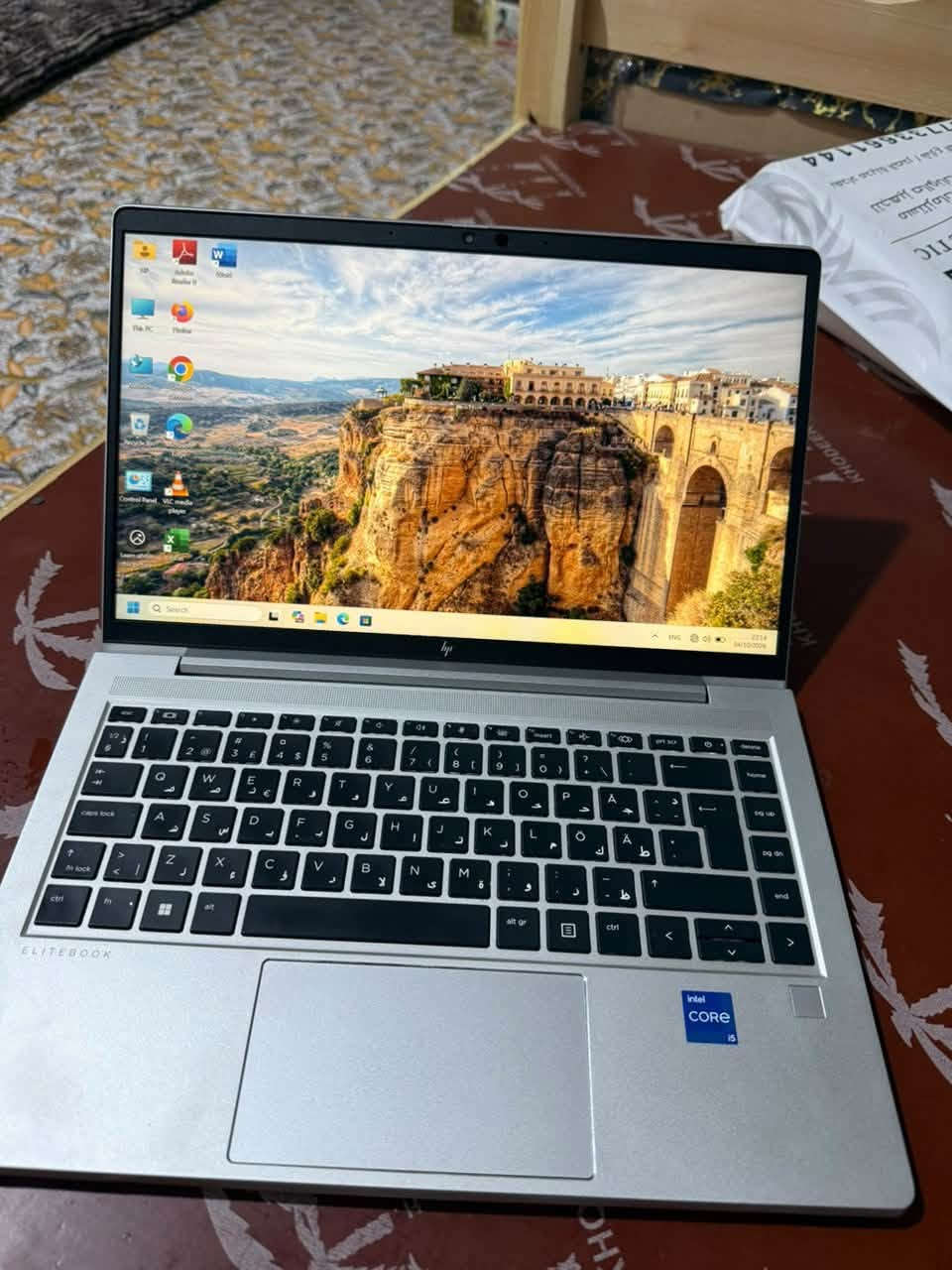 لابتوب اتش بي • كور i5 جيل ١٢ • ٨ جيجا