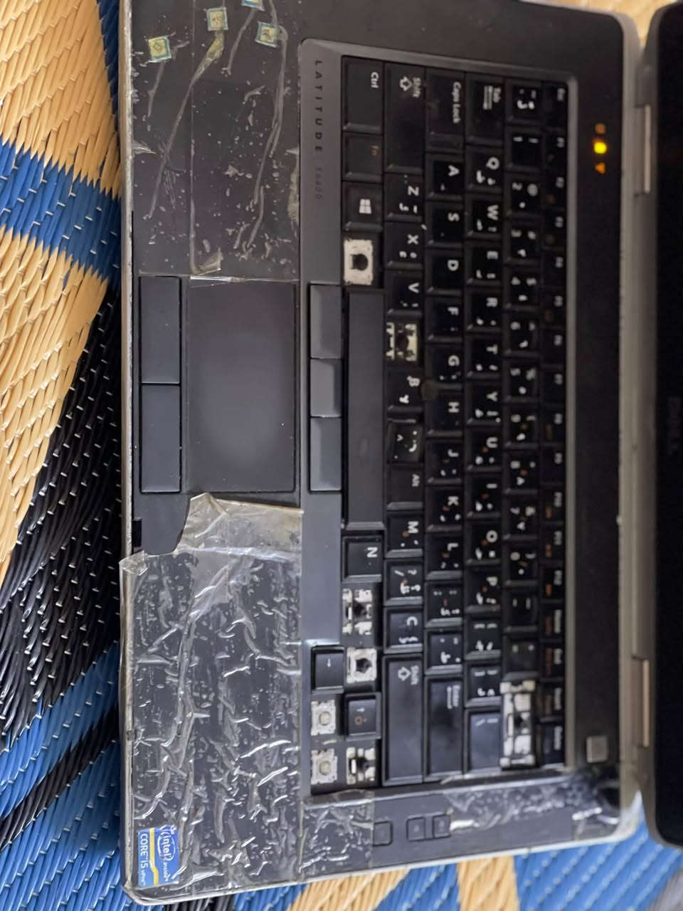 السلام عليكم لابتوب دل وياه هارد ssd 512
Cor i5 الجيل الثلث 
نقص فقط بطارية وهاي كم حرف بل كيبورد الجهاز كلش سلس وخفيف رام 4 السعر 65 الف قفل مكاني بغداد مدينة الصدر 
***********
