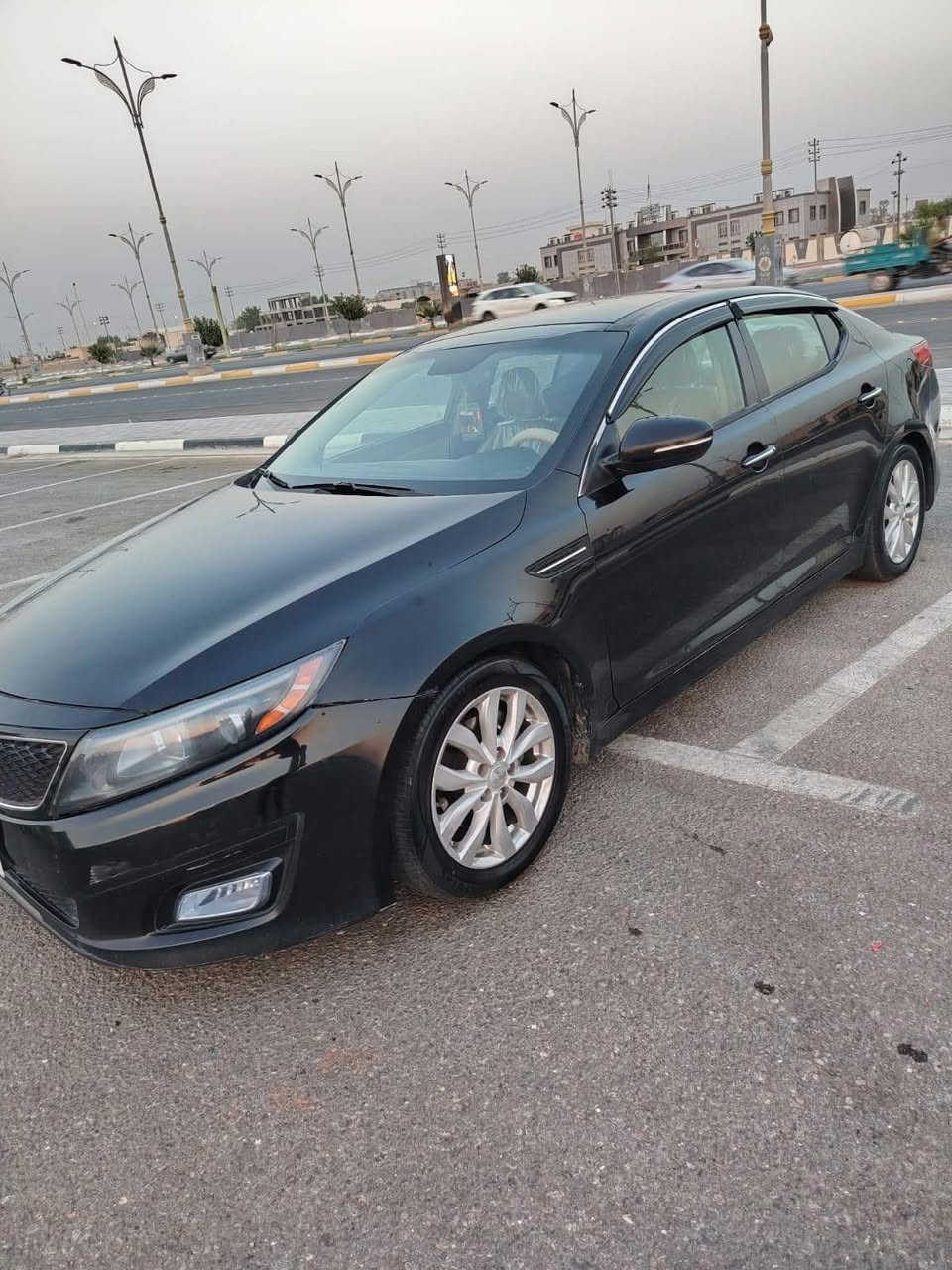 سلام عليكم سياره نوع اوبتيمه وارد امريكي موديل 2015فول مواصفات واحد عل واحد بنرامه كشنات كهراباء صوبين كشنات جلد بصمه ابواب داخل صاج مري شفط اشاير بل مري بصمه تشغيل كامره داوره حساسات امامي خلفي قطعتين تبريد كفاله عامه كير مكينه حداديه تبريد تخم تاير خير من سياره جاهزه مال بيت العنوان كربلاء السعر 102وبيه مجال حك جيه رقم الهاتف ***********
