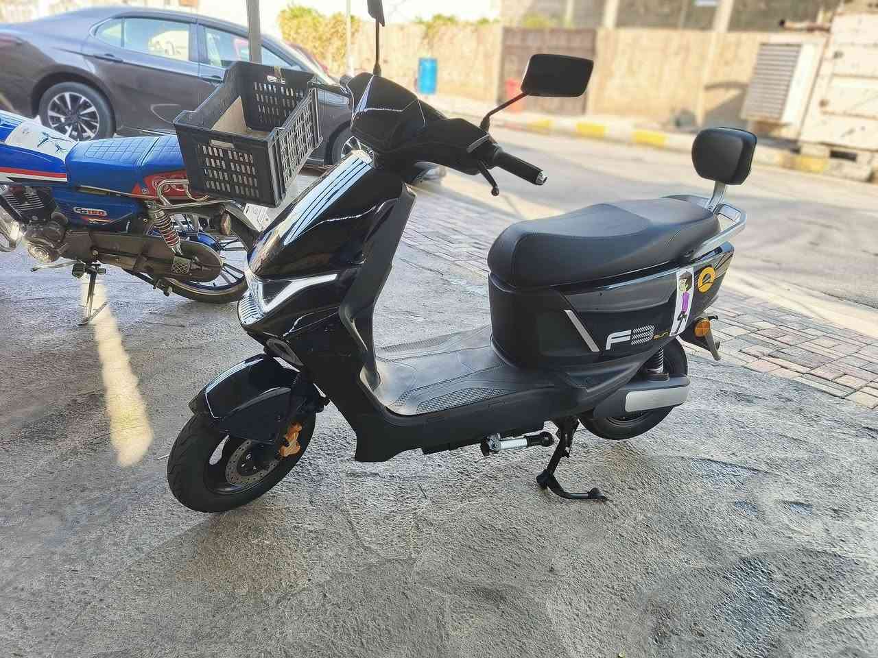 سلام عليكم دراجه شحن موديل 2026  6 بطاريات عل فحص استخدام شهر بعدها على وضع الشركه مثبت سرعه حساس ستان زنون عالي ناصي فول مواصفات, السعر, 750 وبي مجال ***********

