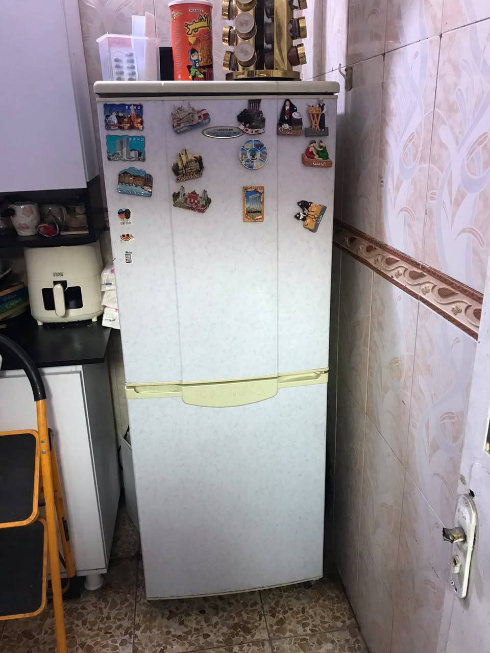 غراض بيت للبيع
التخم ب275
الثلاجة ب275
ميز البلازما 100
واتساب ***********
مندوبه

