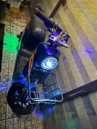 دراجة شحن نوع R9 السعر 300 مكاني بغداد حي العامل  07773313756