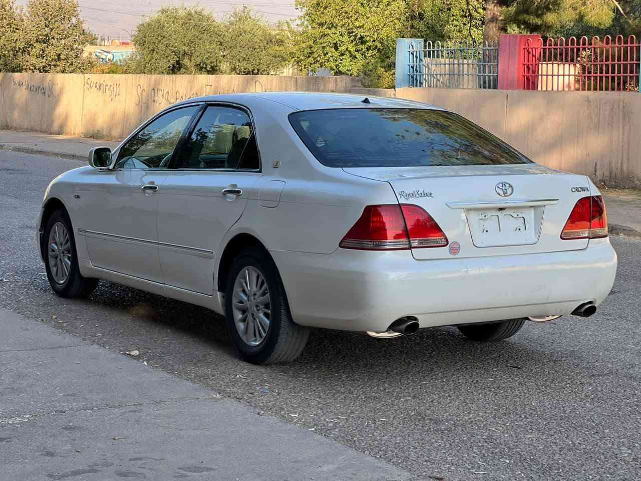 2005بڕاوە بڕاوە
گێڕومەکینە بچوک ۱٨۰
ناو ڕەساسی 
سێ دوگمە پەردە شاشەو کامێرە
سەیارەکە بێ بۆیاخە بۆیاخی ئێراقو ئەوروپاشی نیە داعمو قرچو کەڤەر گۆڕاو بەشەرت تەبریدی ساردو گەرمی مەزبوت ئیشەکە کامل کارەبای مەزبوت یەک گڵۆپی ناو شاشەی ئیشناکا تایەی تازە بانسی پێشو دواتازە ڕۆنی ئەوەنە نابێ گۆڕاوە سەیارەکە جایزو مەسرەف کراوە جامی پێشو دوای هەڵگیراوە سەیارەکە جایز کراوە ماڵی دۆستە.
شوێن هەڵەبجەی تازە.
نرخی 45 مەجال
موشتەریت تەلەفون بکە بەنامە مامەڵە ناکرێت لەگەڵ ڕێزم.
***********
ڤایبەرو واتساپی لەسەرە.
