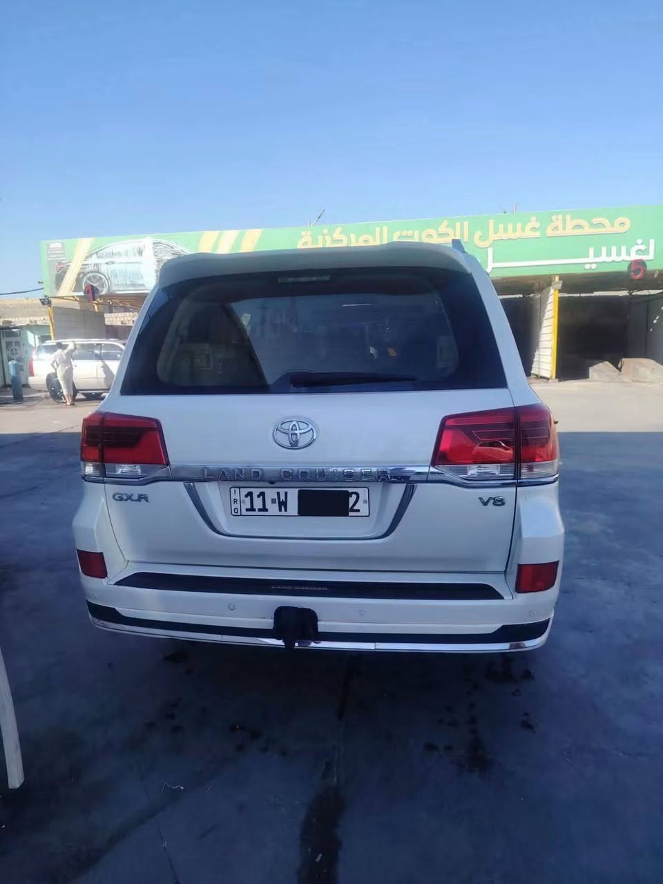 لاندكروز • ٢٠١٧ • رقم بغداد