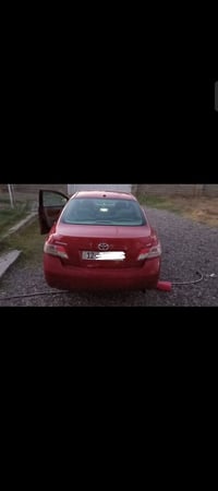 كامري 2011 امريكي LE مراوس بكورلا   رقم نينوى انكليزي  محرك 2500 كير و...