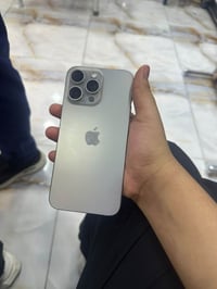 آيفون ١٥ برو ماكس • ٢٥٦ • بطارية ٨٥٪