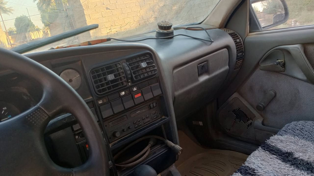 اوبل • ١٩٩٢ • مكفولة