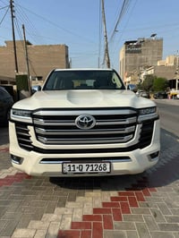 تويوتا لاندكروز 2023  VX تون تيربو  محرك 3500  محرك مكفول بلادي   ضمان...