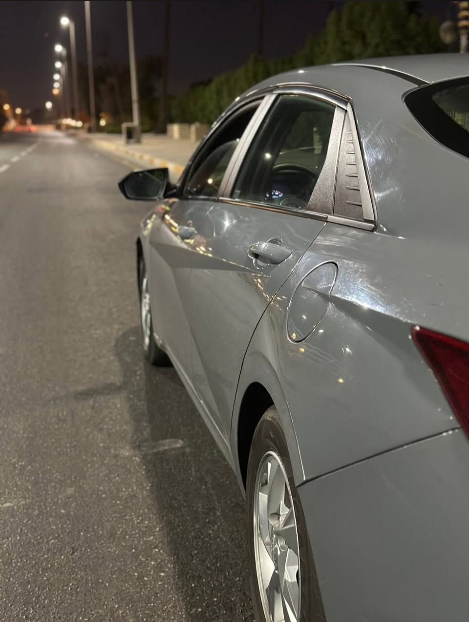 سلام عليكم
النترا امريكي موديل ٢٠٢١ 
المواصفات👇🏻
✅ثلاث انضمة قيادة 
🌐نورمل🌐سمارت🌐سبورت
✅تحكمات ستيرن جهتين
✅سياقة ذاتية
✅سستم صوت كولد
✅تحديد مسار 
✅مانع انزلاق
✅مثبت سرعة 
✅شاشة ذكية
✅رادار خلفي
✅رادار امامي
✅نضام ايكو 
✅توقف ذاتي ذكي🚫
✅كار بلي مباشر Apple 
✅
⭕️بعد معروفة مواصفات النترا 
✳️❗️ماشية(٧٧ميل) فقط وقابل لزيادة ❗️✳️
________________________
السيارة باسمي 💯
رقمها دهوك💯
________________
💯✅ايرباكات كلها سليمه💯

حادثهاا ٣ قطع 
قبغ جنطة مبدل شركة (ليبل)
جاملغ خلفي ايسر 
وبنيد مصبوغ 
الصور مرفقه بل منشور 

⚠️كير مكينة كله مكفول❇️❇️❇️❇️❇️

⚠️لون سمنتي مميز ❇️❇️❇️❇️

سعرها مناسب جداً 
فقط  ١٢٠ ❗️بي مجال بسيط
للتواصل 
*********** متوفر ايضاً واتساب🌐✅
مكاني بغداد 🚺
