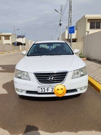 سوناتا ٢٠٠٩ • أبيض • ٢٠٠٠ سي سي