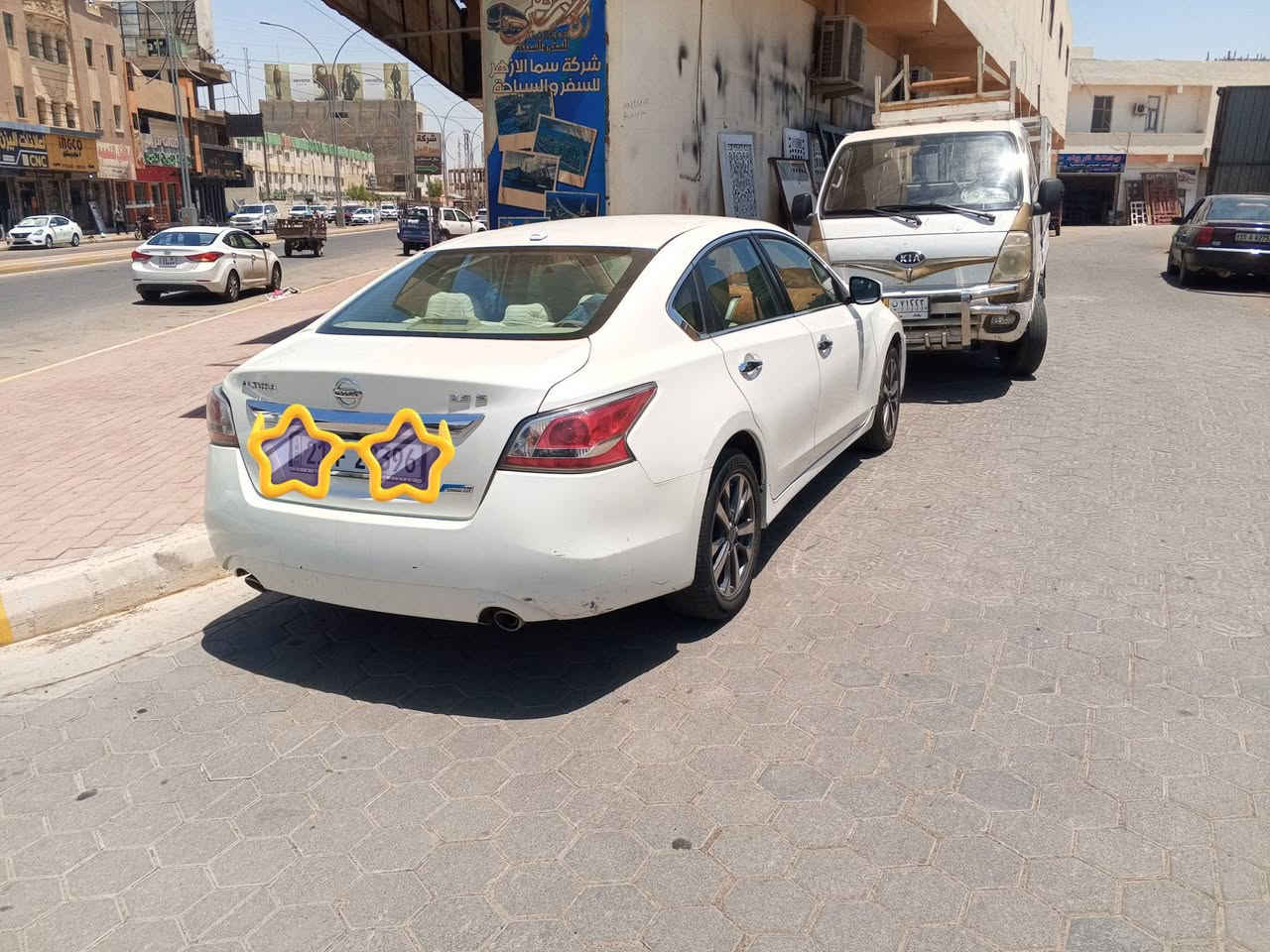 السلام عليكم
للبيع نيسان التيما موديل 16خليجي اللون ابيض رقم السليمانيه بيها قطعة وحده جاملغ الأمامي السكن 
للتواصل ***********
