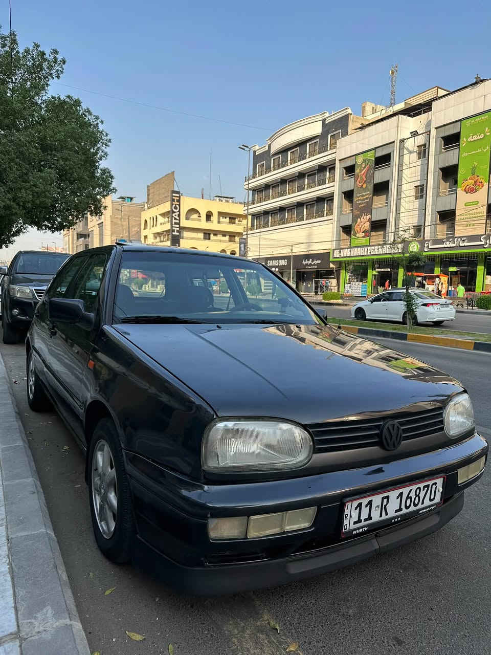 السلام عليكم
كولف ٩٢ محرك ٢٠٠٠ كير اوتو 

سنوية بأسمي لحد ٢٠٣٠

تبريد وتدفئة منظومة جديدة

مصبوغة عام بدون حادث
سلايد شغال
(اير فلو مراوح كويل بلكات زوج تايرات امامية جديدة والخلفية نظيفة فيول بم والقاعدة ماطور السنتر لوك دچة الگير واذان المحرك ودرايف شفتات) وبعد هواية غراض جديدة مبدلة 

السعر ٥٤$ متواجد بالسيدية او الكرادة

***********
