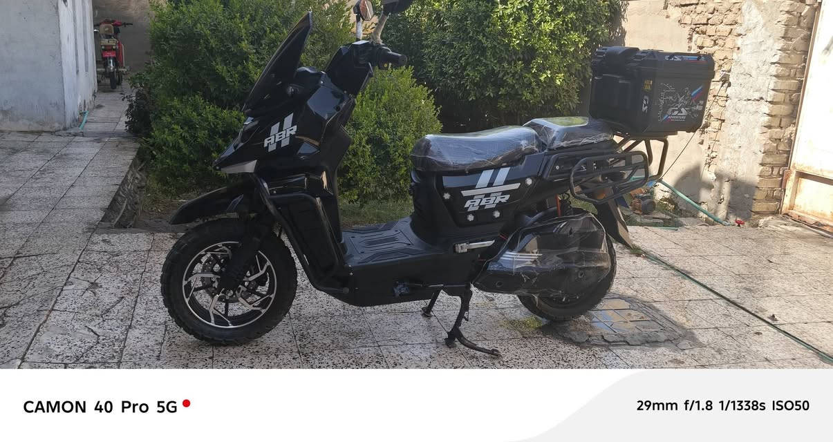 السلام عليكم دراجه شحن نجمه 2026 جديد بطاريات مسطره 38 امبير فول جديد بعده ملف 5000 ما ماشي هواي سعر مليون اوبي مجال  مكان الفلوجه هذا رقم بي واتساب ***********
