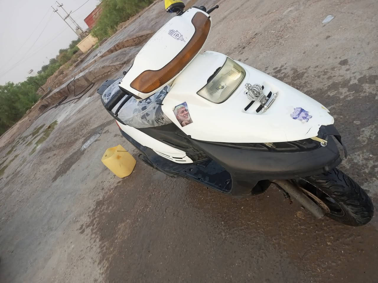 السلام عليكم دراجه للبيع نظافه فول. السعر 450 وبيها مجال الشراي يخابر مستعجل على بيعتها قضاء الميمونه السعر على هذا الرقم***********
