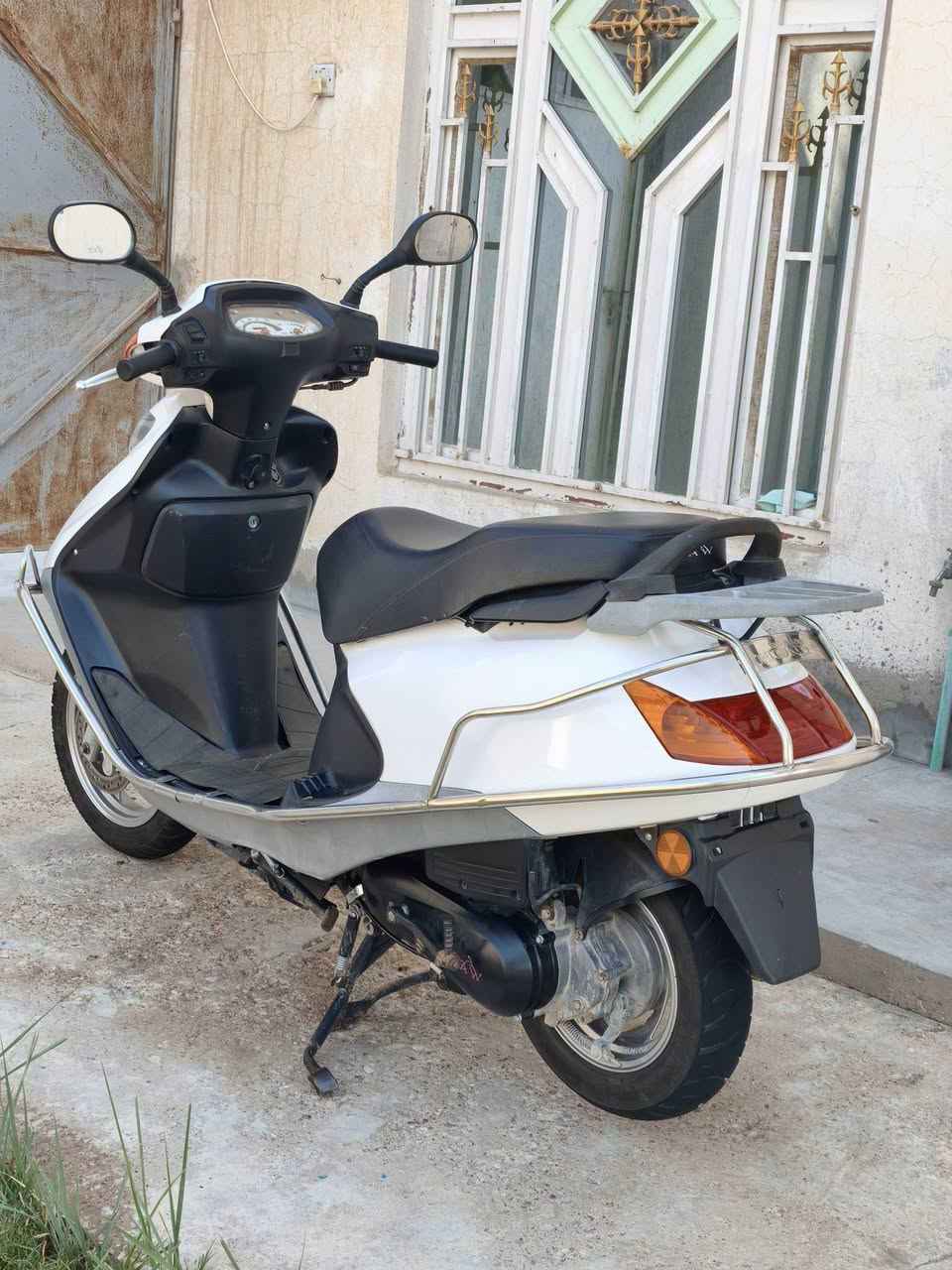 سبيسي ماليزي اخذته 2025 على ايدي مكينه كفاله دراجه حلوه نضيفه ***********
