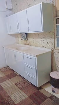 عندي غراض مستخدمه استخدام قليل للبيع .. للاستفسار المراسله على الرقم 0...